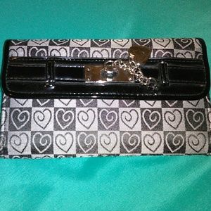 Small Heart Wallet